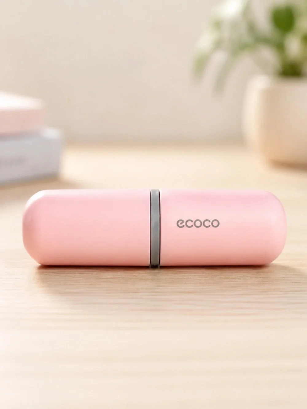 Pink Travel Toothbrush Holder